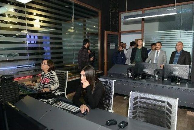 Anadolu Güneşi Tv 19 Test Yayına Başladı