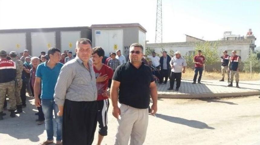 Ağır Tonajlı Ara&ccedil;ların Ge&ccedil;işi Mahalleliyi &Ccedil;ileden &Ccedil;ıkardı