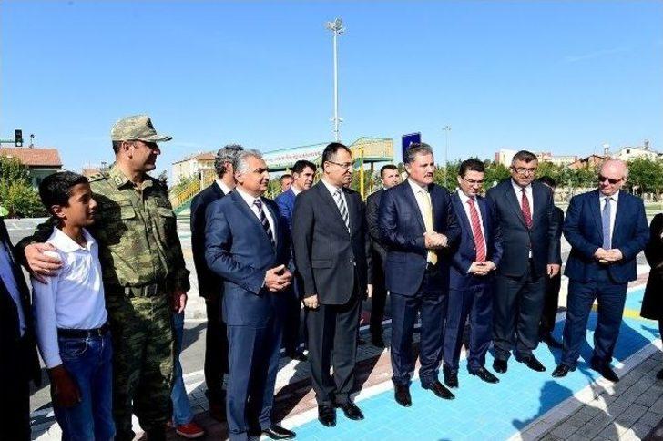 Çakır: Çocuklarımız Trafik Kurallarını Pratik Yaparak Öğrenecekler G3