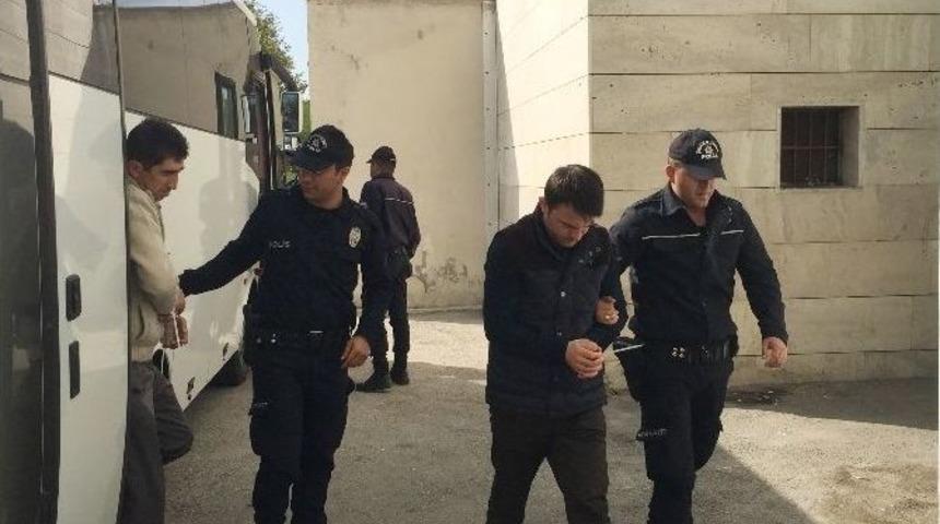 Sakarya&rsquo;da Dernek &Uuml;yeleri 9 Kişi Adliyeye Sevk Edildi