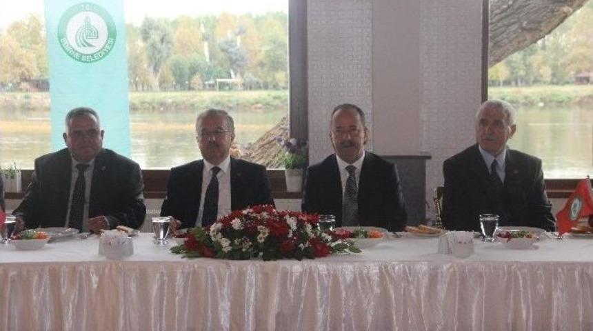 Edirne&rsquo;de &ldquo;19 Ekim Muhtarlar G&uuml;n&uuml;&rdquo; Kutlamaları