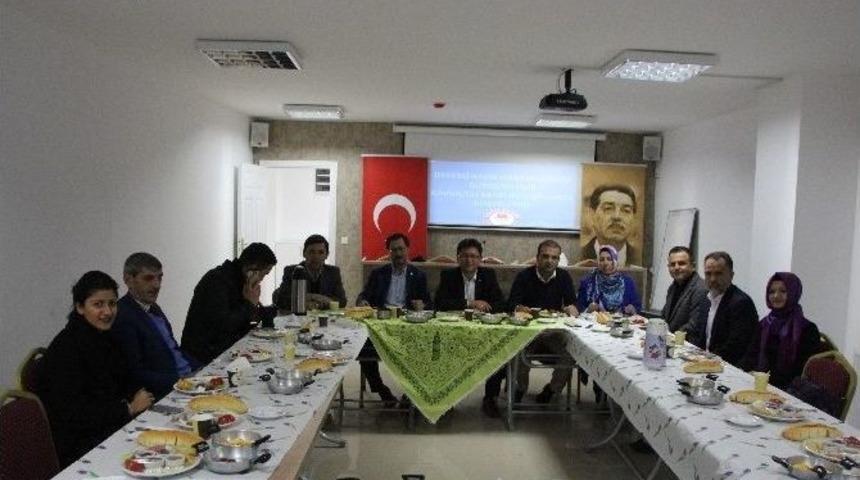Eğitim Bir-sen Bilecik Şube Başkanı Sel&ouml;z:
