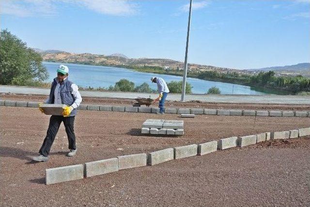 Gölbaşı İlçesinde Bisiklet Ve Yürüyüş Yolu Çalışmaları Sürüyor