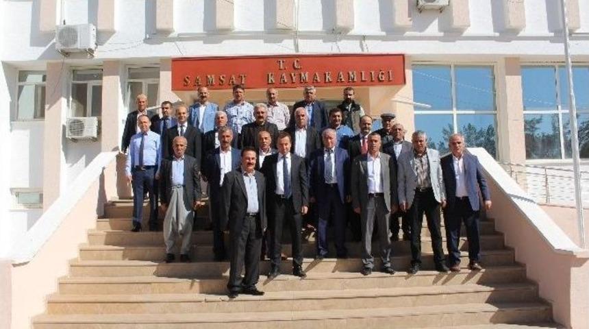 Samsat&rsquo;ta Muhtarlar G&uuml;n&uuml; Kutlandı