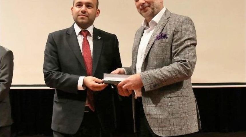 Sa&uuml;&rsquo;de Milletvekili Metin K&uuml;l&uuml;nk&rsquo;&uuml;n Katılımıyla Konferans D&uuml;zenlendi