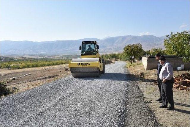 Hacıyusuflar Mahallesinin Yolları Asfaltlandı 1