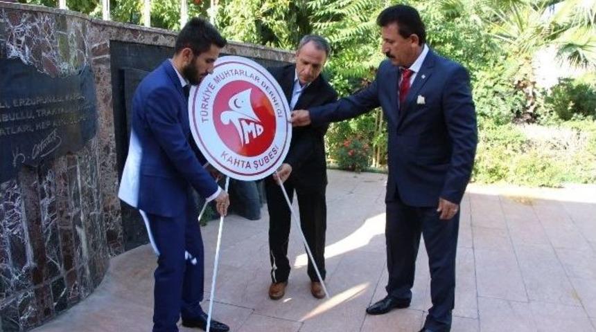 Kahta İl&ccedil;esinde Muhtarlar G&uuml;n&uuml; Kutlandı
