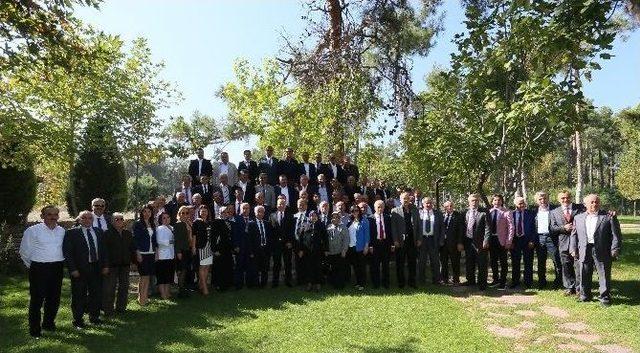 Başkan Zolan&rsquo;dan Muhtarlar G&uuml;n&uuml;&rsquo;ne &Ouml;zel Kutlama 1