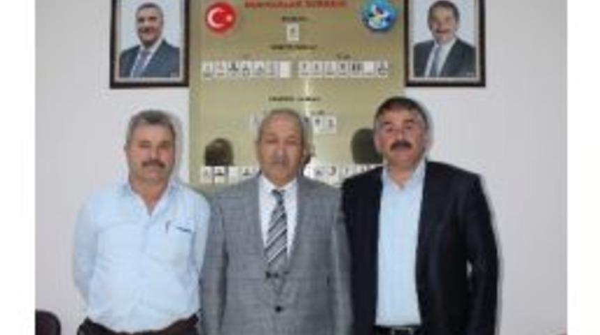 Başkan Karakulluk&ccedil;u&rsquo;dan Muhtarlar G&uuml;n&uuml; Ziyareti