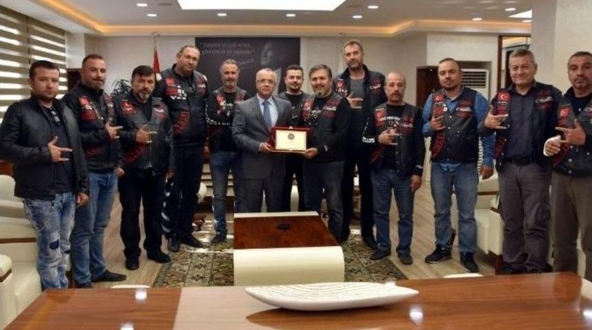 Salihlili Motoksiklet&ccedil;ilerden Başkan Kayda&rsquo;ya Ziyaret