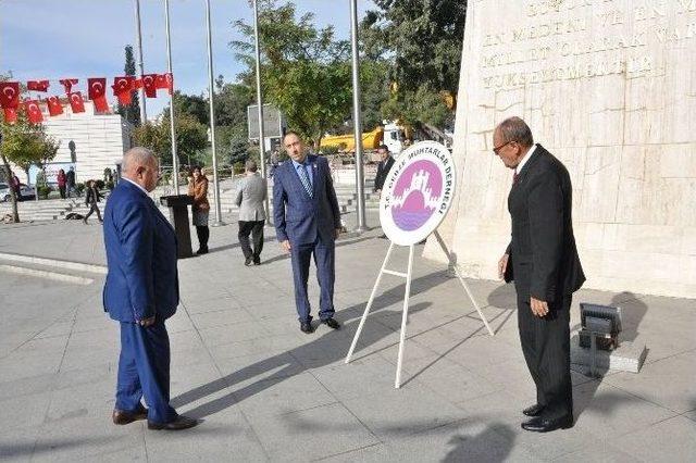 Gebze’de Muhtarlar Haftası Nedeniyle Tören Düzenledi