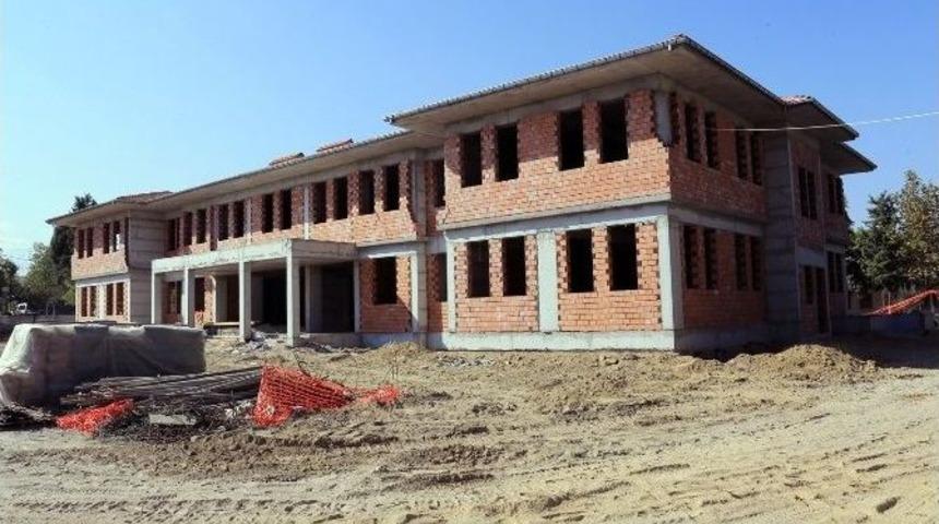 S&uuml;mer-sevindik Anaokulu&rsquo;nda &Ccedil;alışmalar Devam Ediyor