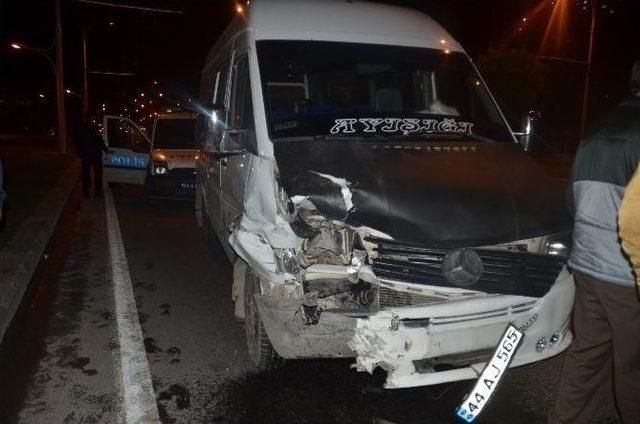 Malatya’da Trafik Kazası: 4 Yaralı