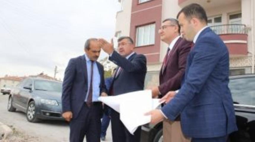 Başkan Akdoğan, Kentsel D&ouml;n&uuml;ş&uuml;m Alanında İnceleme Yaptı