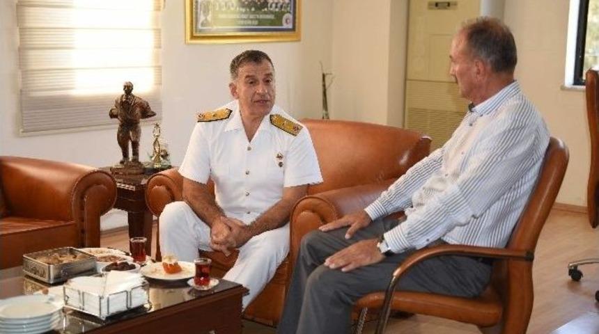 Aksaz &Uuml;s Komutanı Tuğamiral Ali &Ccedil;eki&ccedil;, Başkan Saatcı&rsquo;yı Ziyaret Etti