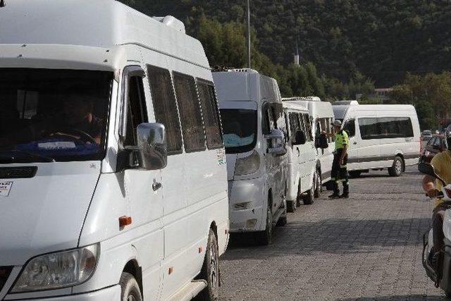 Fethiye&rsquo;de Okul Servisleri Denetimde 1