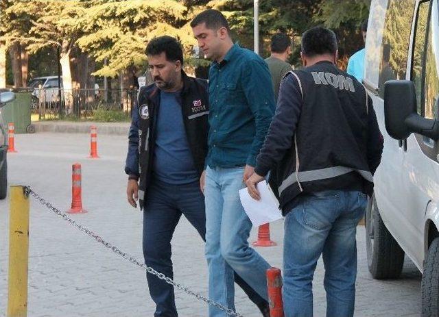 Elazığ Merkezli 7 İlde Polislere Fet&ouml; Operasyonu: 11 G&ouml;zaltı 2