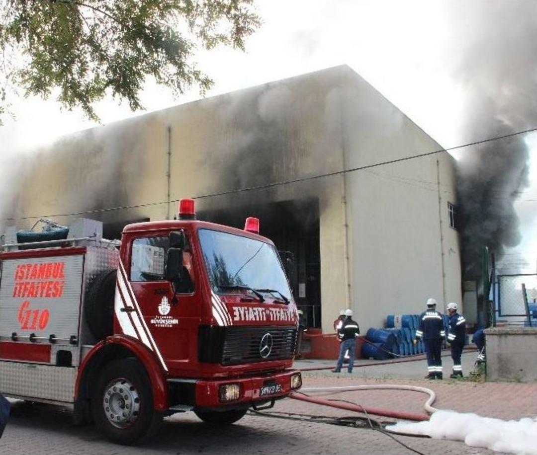 Bah&ccedil;elievler Ana Trafo Merkezinde Yangın