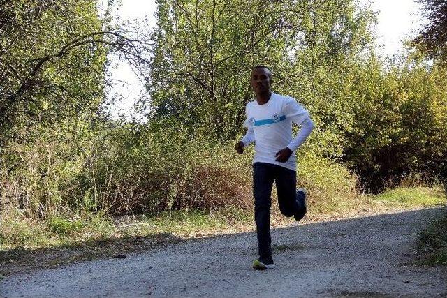 M&uuml;lteci Gencin En B&uuml;y&uuml;k Hayali Milli Forma 1