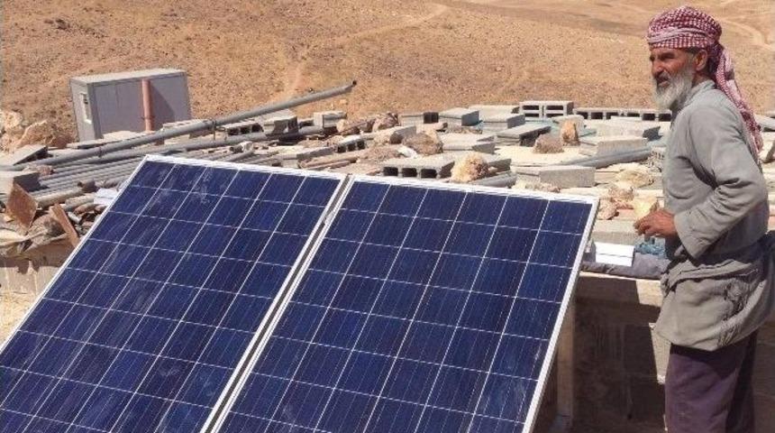 Tika&rsquo;dan Filistinli Bedevilere G&uuml;neş Enerjisi Sistemi