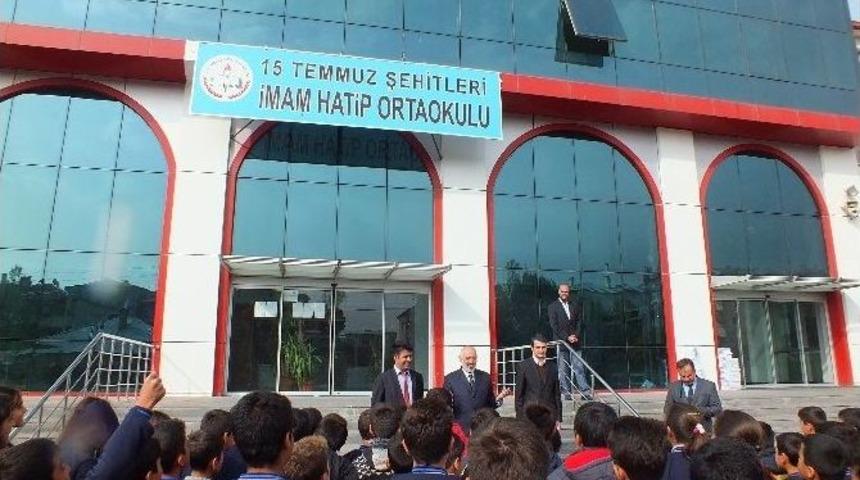 M&uuml;ft&uuml; Arvas&rsquo;tan Okul Ziyareti