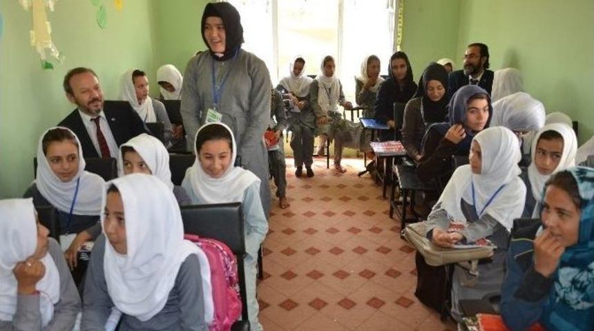 Tika, Afganistan Andhoy&rsquo;da Meslek Edindirme Kursları A&ccedil;tı