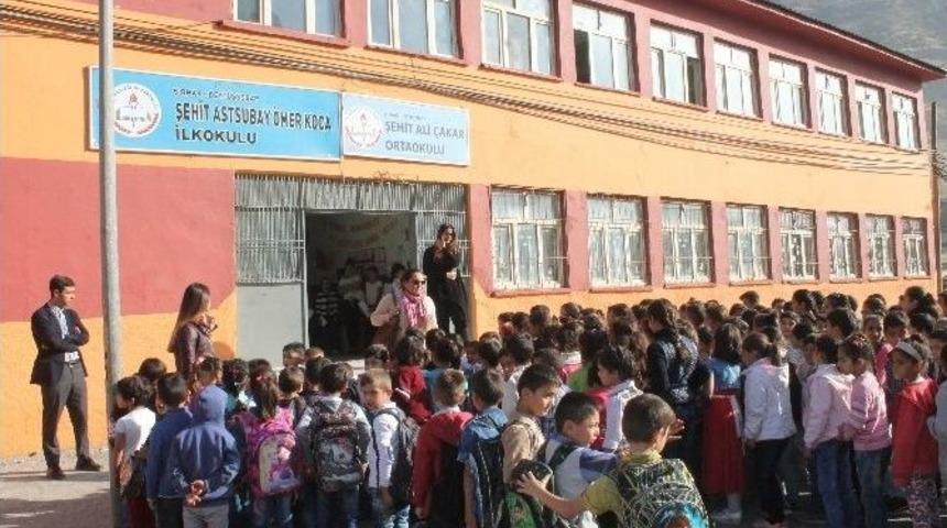 Beyt&uuml;şşebap&rsquo;ta Demokrasi Şehitleri İ&ccedil;in Anma