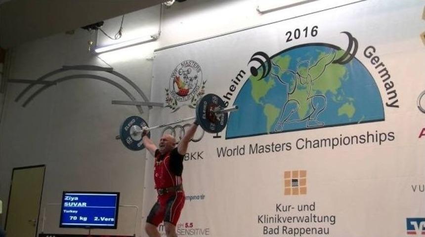 Spor Hocası Suvar, D&uuml;nya Halter Şampiyonası&rsquo;nda 4. Oldu