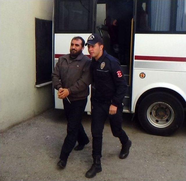 Sakarya’da 24 Şahıs Fetö Kapsamında Adliyeye Sevk Edildi