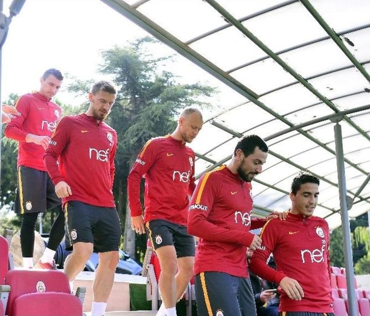 Galatasaray, Trabzonspor Ma&ccedil;ı Hazırlıklarını S&uuml;rd&uuml;r&uuml;yor