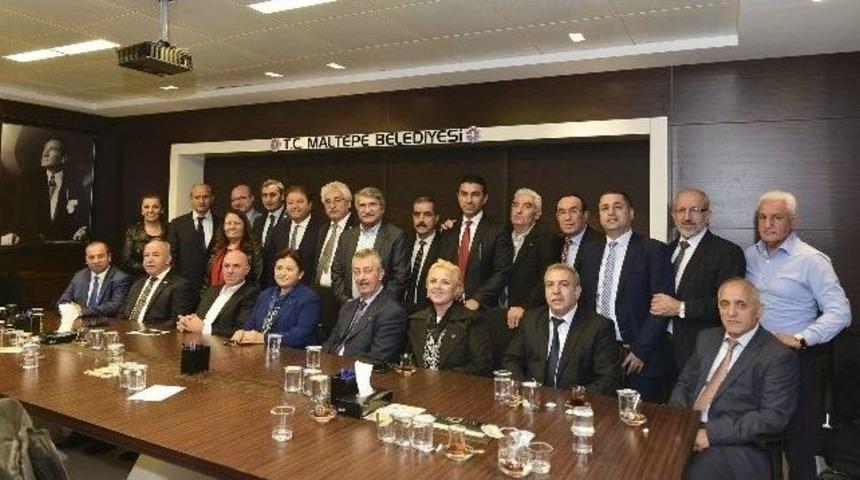 Maltepeli Muhtarlardan Başkan Kılı&ccedil;&rsquo;a Ziyaret