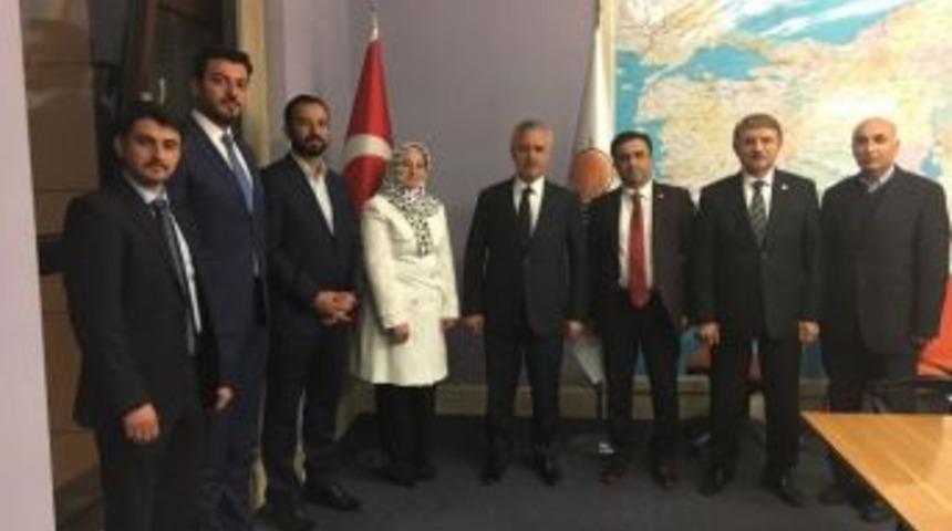 Ak Parti &Uuml;rg&uuml;p İl&ccedil;e Başkanlığına Aynur Asilt&uuml;rk Atandı