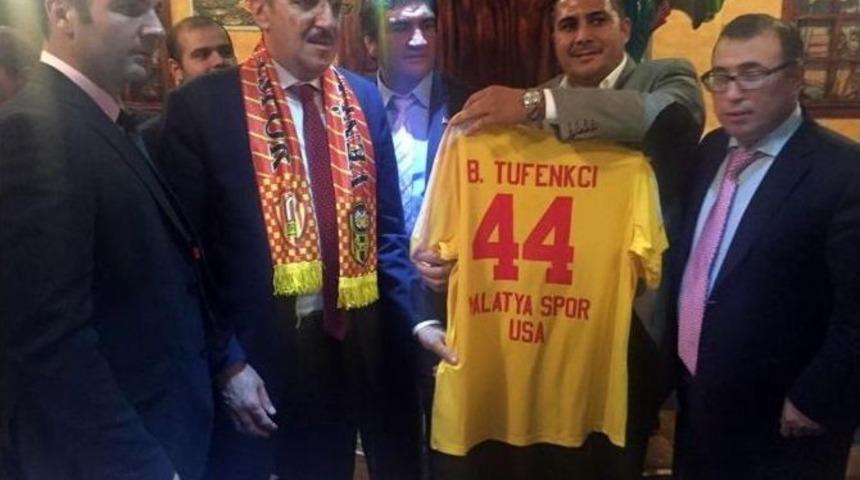 T&uuml;fenkci&rsquo;ye Amerika&rsquo;da Yeni Malatyaspor Forması