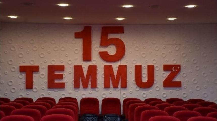İlkokulda 15 Temmuz Demokrasi M&uuml;zesi A&ccedil;ıldı