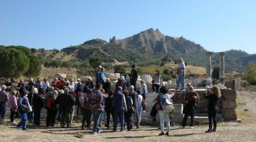 Salihli İzmirli Misafirlerini Ağırladı