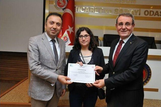 Girişimci Adaylarının Belge Heyecanı 1