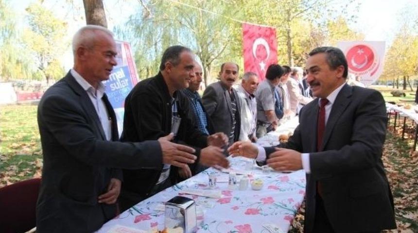 Başkan Tutal Muhtarlarla G&uuml;nlerinde Buluştu