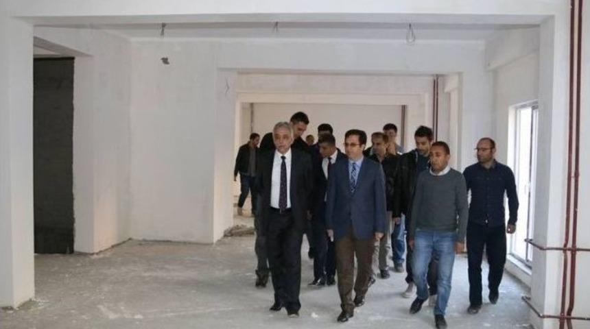 Vali Toprak, Eğitim Yatırımlarını İnceledi