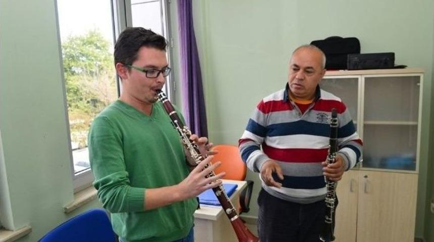 B&uuml;y&uuml;kşehir Konservatuvarında Gen&ccedil; Yetenekler Yetişiyor