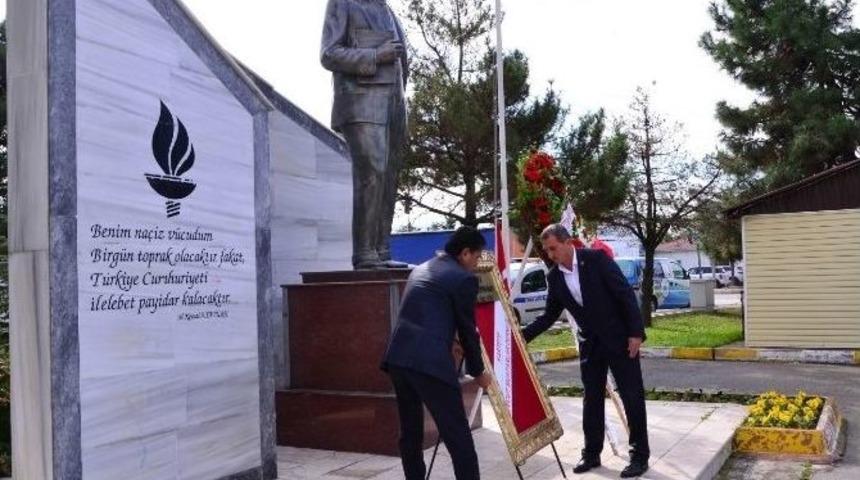 Kartepe&rsquo;de Muhtarlar G&uuml;n&uuml; Kutlandı