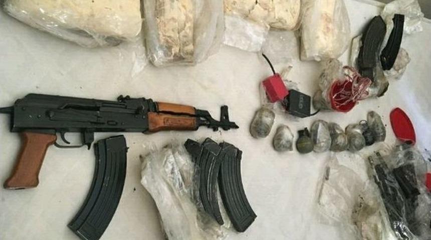 İzmir&rsquo;i Kana Bulayamadan Yakalandı