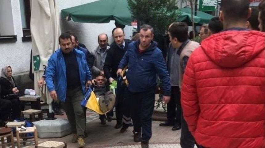 Trabzon&rsquo;da Epilasyon Broş&uuml;r&uuml; Kavgası: 4 Yaralı