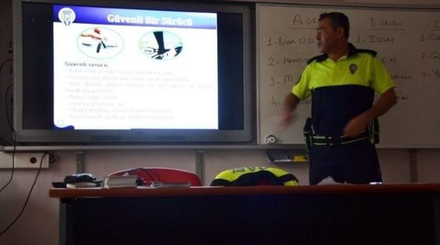 Servis Şof&ouml;rlerine Eğitim Semineri D&uuml;zenlendi