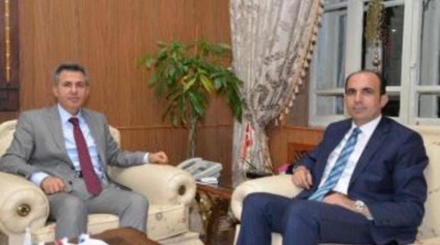 Vali Elban&rsquo;a Ziyaretler Devam Ediyor