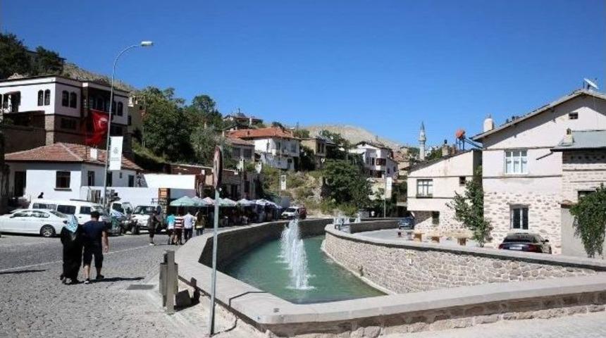 Tarihi Kentler Birliği&rsquo;nden Sel&ccedil;uklu Belediyesi&rsquo;ne Bir &Ouml;d&uuml;l Daha