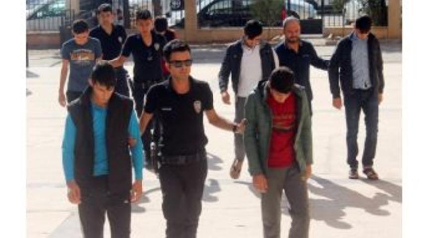 Şanlıurfa&rsquo;da Ter&ouml;r &Ouml;rg&uuml;t&uuml; &Uuml;yesi 3 Kişi Tutuklandı
