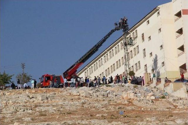 Bakkal Borcu Nedeniyle İntihar Etmek İstedi