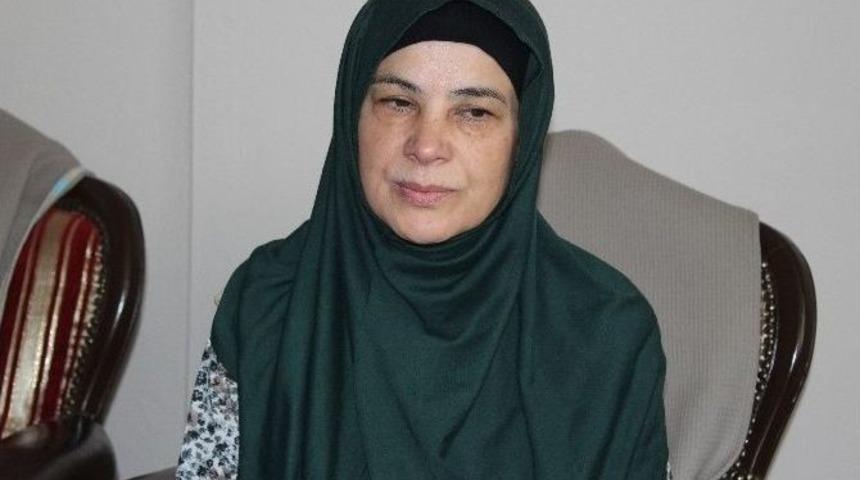 Emekli Kadını "adın Fet&ouml;&rsquo;c&uuml;lerin Arasında Ge&ccedil;iyor" Diyerek 550 Bin Tl Dolandırdılar