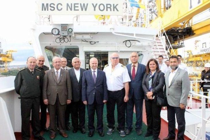 Türkiye’ye Bugüne Kadar Gelen En Büyük Gemi Tekirdağ’da G1