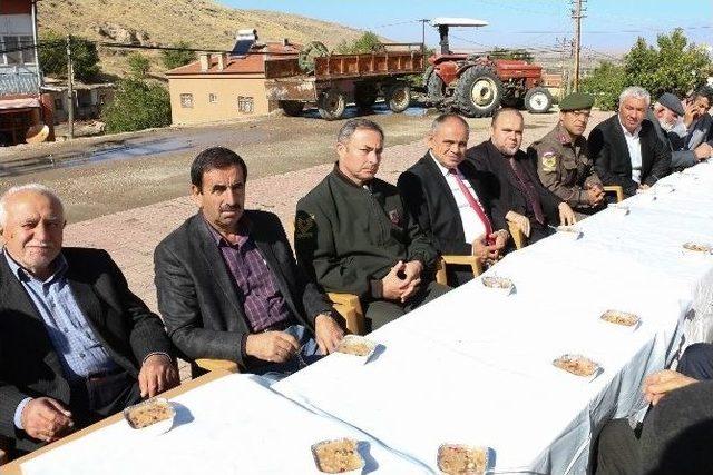 Yahyalı&rsquo;da Aşure İkramı 2